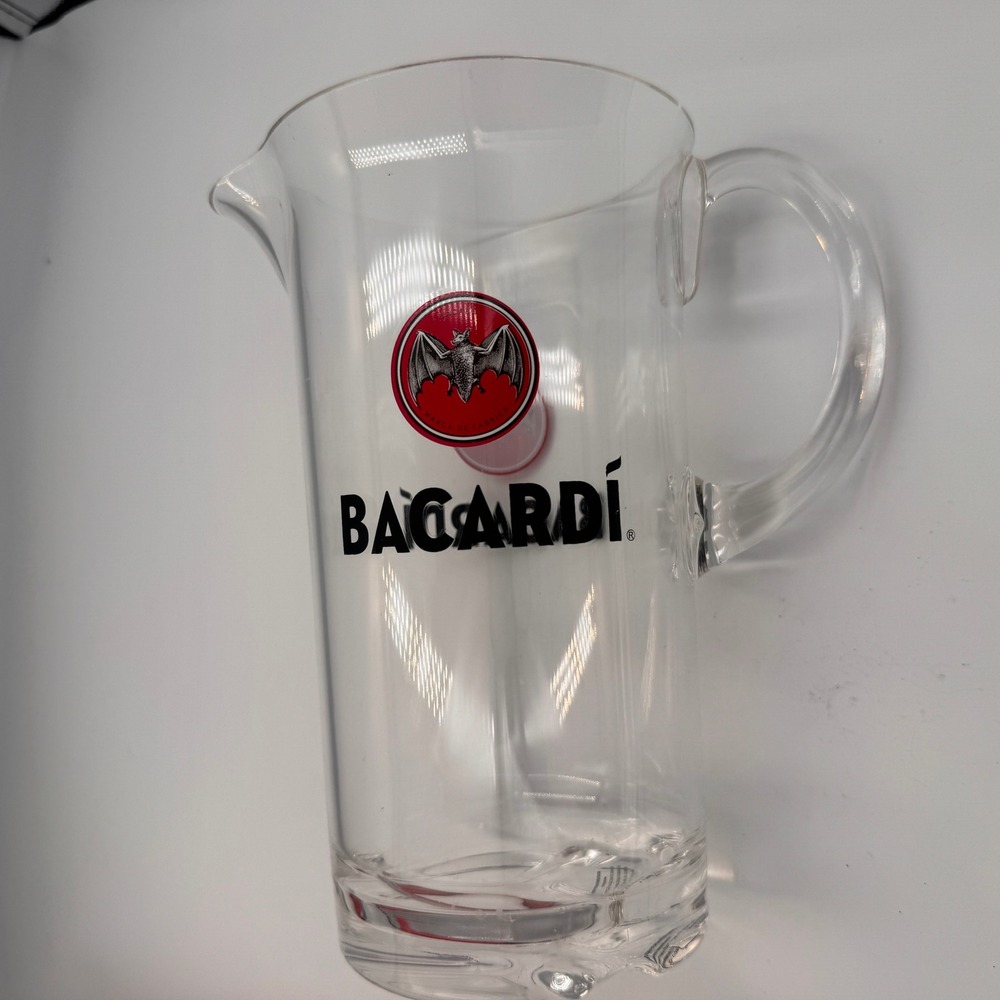 Bacardi Rum Clear Plastic Acrylic Pitcher Barware Red Bat Logo 9 Inch 2022